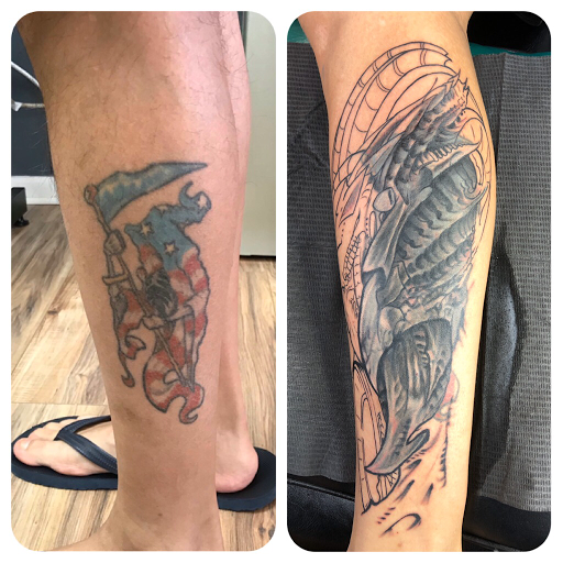 Tattoo and Piercing Shop «Lunchbox Tattoo & Body Piercing», reviews and photos, 3604 N Chapel Hill Rd, Johnsburg, IL 60050, USA