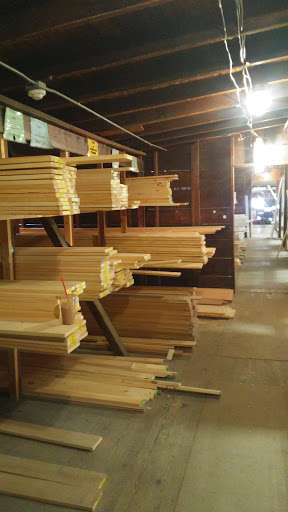 Home Goods Store «Marine Home Center», reviews and photos, 134 Orange St, Nantucket, MA 02554, USA