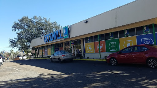 Thrift Store «Goodwill Retail Store & Donation Center», reviews and photos