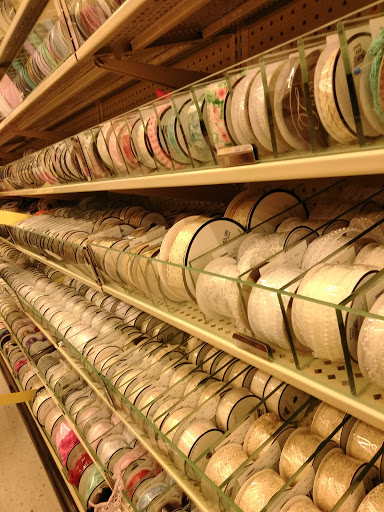 Craft Store «Hobby Lobby», reviews and photos, 2121 Kimberly Rd, Bettendorf, IA 52722, USA