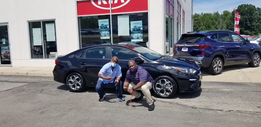 Used Car Dealer «Montrose Kia in Sheffield», reviews and photos, 5033 Detroit Ave, Sheffield Lake, OH 44054, USA