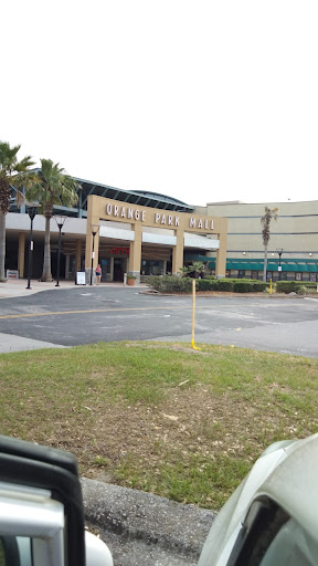 Movie Theater «AMC Orange Park 24», reviews and photos, 1910 Wells Rd, Orange Park, FL 32073, USA