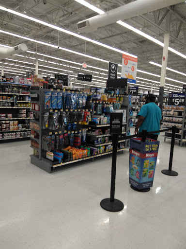 Department Store «Walmart Supercenter», reviews and photos, 5100 Okeechobee Rd, Fort Pierce, FL 34947, USA