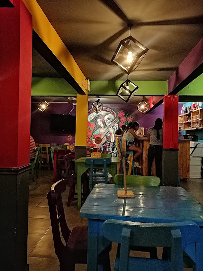 Los cuates gastro bar - Cra. 3 #7A - 52, Roldanillo, Valle del Cauca, Colombia