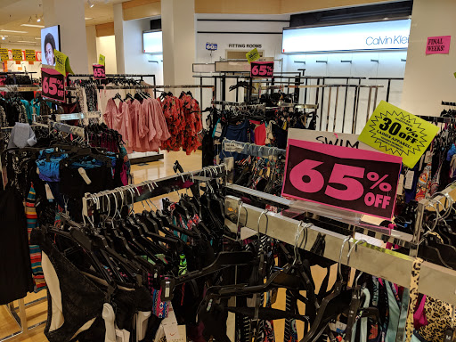 Department Store «Boston Store», reviews and photos, 15875 W Bluemound Rd, Brookfield, WI 53005, USA