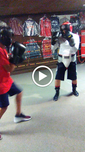 Boxing Gym «10th Street Boxing Gym», reviews and photos, 2120 W 10th St, Dallas, TX 75208, USA