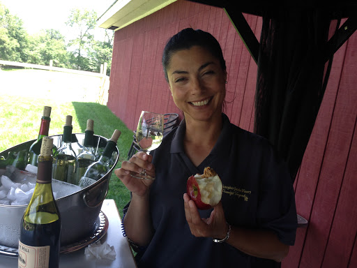 Winery «Christopher Jacobs Winery at Pennings Vineyards (Seasonally Open May-Oct)», reviews and photos, 320 Crawford St, Pine Bush, NY 12566, USA