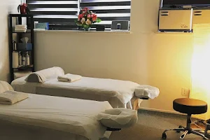 Relaxation Oasis Massage image