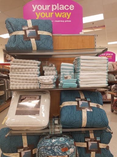 Department Store «T.J. Maxx», reviews and photos, 239 Memorial Ave, West Springfield, MA 01089, USA