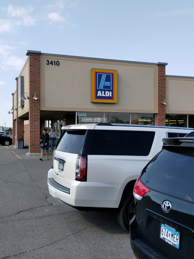 Supermarket «ALDI», reviews and photos, 3410 Northdale Blvd NW, Coon Rapids, MN 55448, USA