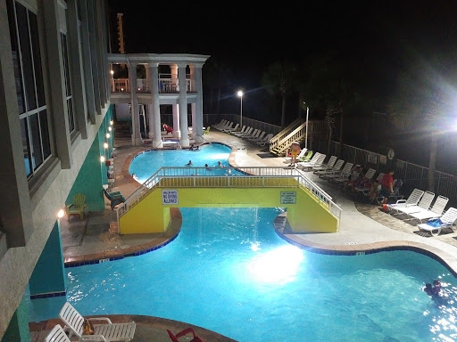 Hotel «Crown Reef Beach Resort and Waterpark», reviews and photos, 2913 S Ocean Blvd, Myrtle Beach, SC 29577, USA