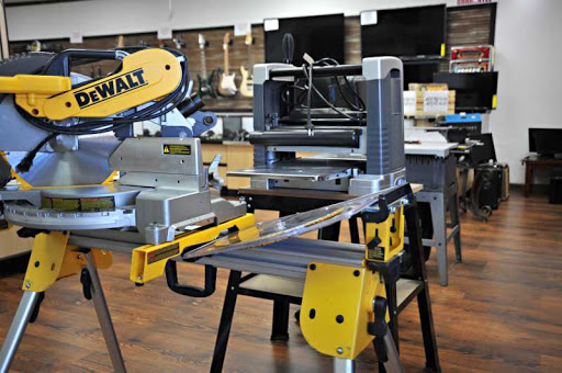 Pawn Shop «Ohio Gold & Pawn LLC», reviews and photos, 3970 Everhard Rd NW, Canton, OH 44709, USA