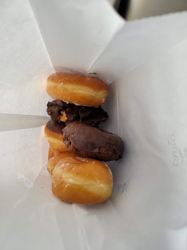 Donut Shop «Capitol Donuts», reviews and photos, 1221 W March Ln, Stockton, CA 95207, USA
