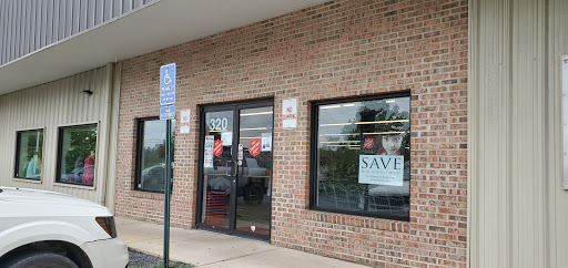 Thrift Store «Salvation Army Thrift Store», reviews and photos, 320 Weems Ln, Winchester, VA 22601, USA
