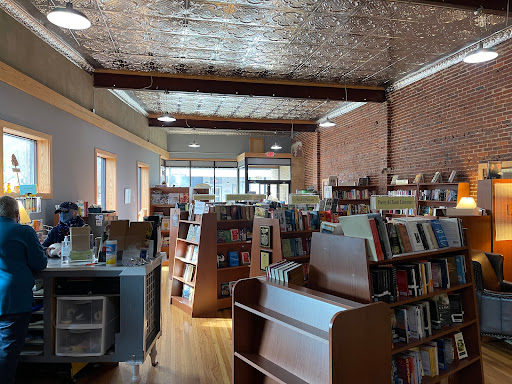 Book Store «Blue Ridge Books», reviews and photos, 152 S Main St, Waynesville, NC 28786, USA