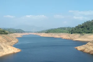 Poringalkuthu Reservoir image