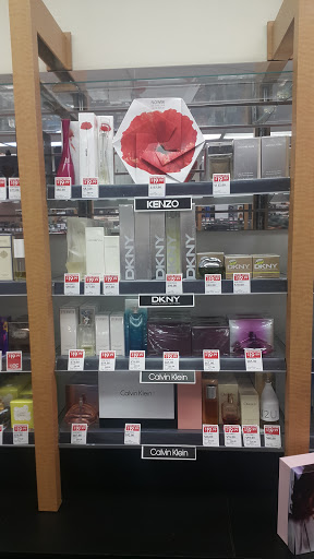 Shopping Mall «North Bend Premium Outlets», reviews and photos, 461 S Fork Ave SW, North Bend, WA 98045, USA