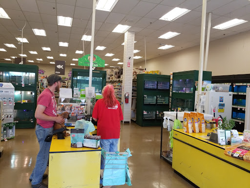 Pet Supply Store «Pet Supplies Plus», reviews and photos, 4067 Burbank Rd, Wooster, OH 44691, USA