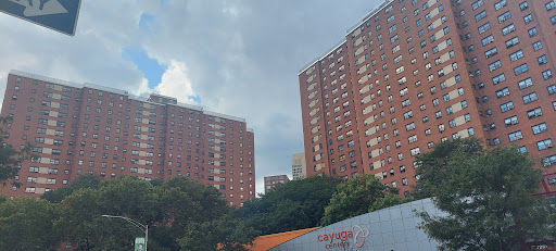 Grocery Store «C-Town Supermarkets», reviews and photos, 560 W 125th St, New York, NY 10027, USA