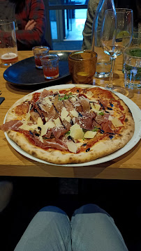 Pizza du Restaurant TRIBECA Cosmopolitan Bistro à Annecy - n°8