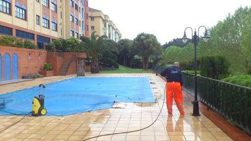 Lo Limpio Obras Y Servicios en Porto de Santa Cruz, A Coruña