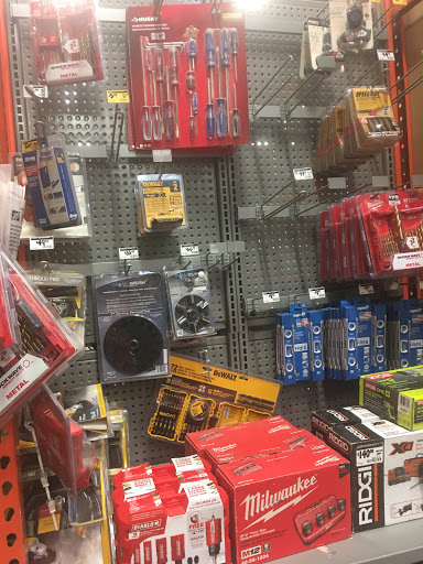 Home Improvement Store «The Home Depot», reviews and photos, 3 Mystic View Rd, Everett, MA 02149, USA