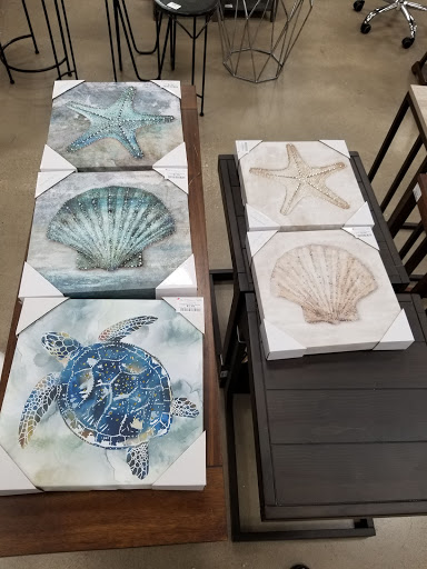 Clothing Store «Burlington Coat Factory», reviews and photos, 3350 Steelyard Dr, Cleveland, OH 44109, USA