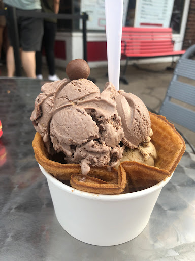 Ice Cream Shop «Grand Ole Creamery & Grand Pizza», reviews and photos, 750 Grand Ave, St Paul, MN 55105, USA