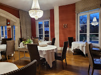 Atmosphère du Restaurant français Ermitage du Bois Joli à Quaëdypre - n°1
