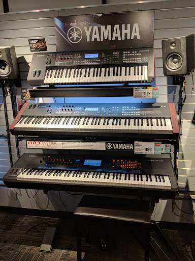 Shopping Mall «One Hundred Oaks Mall», reviews and photos, 719 Thompson Ln, Nashville, TN 37204, USA