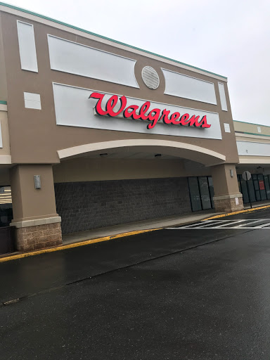 Shopping Mall «Brookside Plaza», reviews and photos, 10-38 Hazard Ave, Enfield, CT 06082, USA