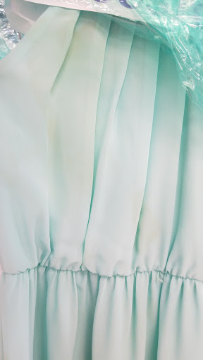 Dry Cleaner «Natures Way Drycleaning», reviews and photos, 4409 Oleander Dr, Wilmington, NC 28403, USA