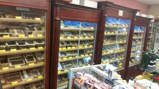 Tobacco Shop «Best Cigar Shop», reviews and photos, 1713 N 45th St, Seattle, WA 98103, USA