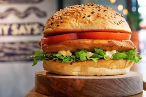Johnny's Burger & O'Tacos image