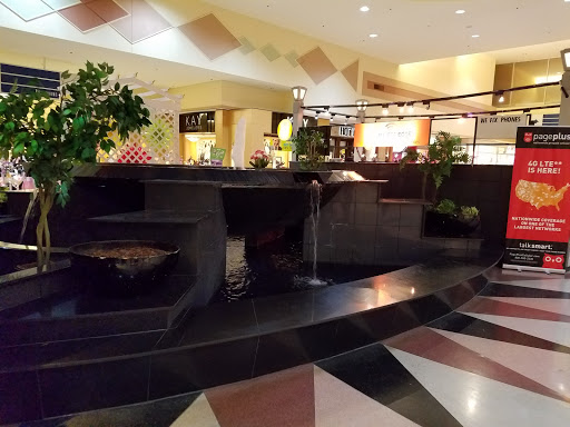 Shopping Mall «Chapel Hill Mall», reviews and photos, 2000 Brittain Rd, Akron, OH 44310, USA