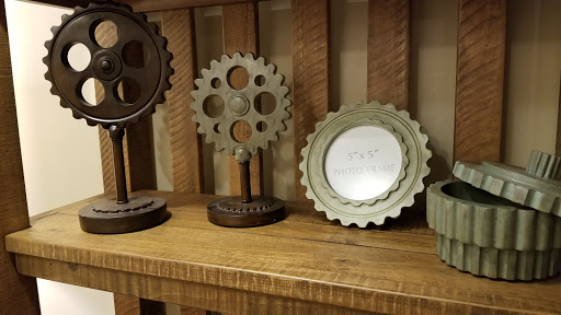 Mattress Store «Delta Mattress & Sofa Outlet Store», reviews and photos, 705 4th St, Eureka, CA 95501, USA