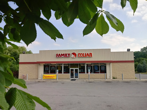 FAMILY DOLLAR, 2929 Saunders Settlement Rd, Sanborn, NY 14132, USA, 