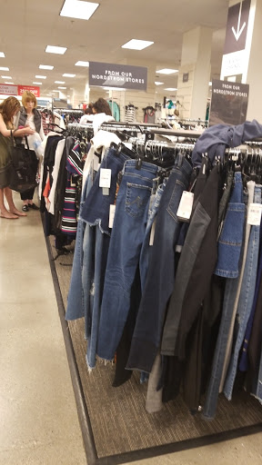Department Store «Nordstrom Rack Beverly Connection», reviews and photos, 100 N La Cienega Blvd, Los Angeles, CA 90048, USA