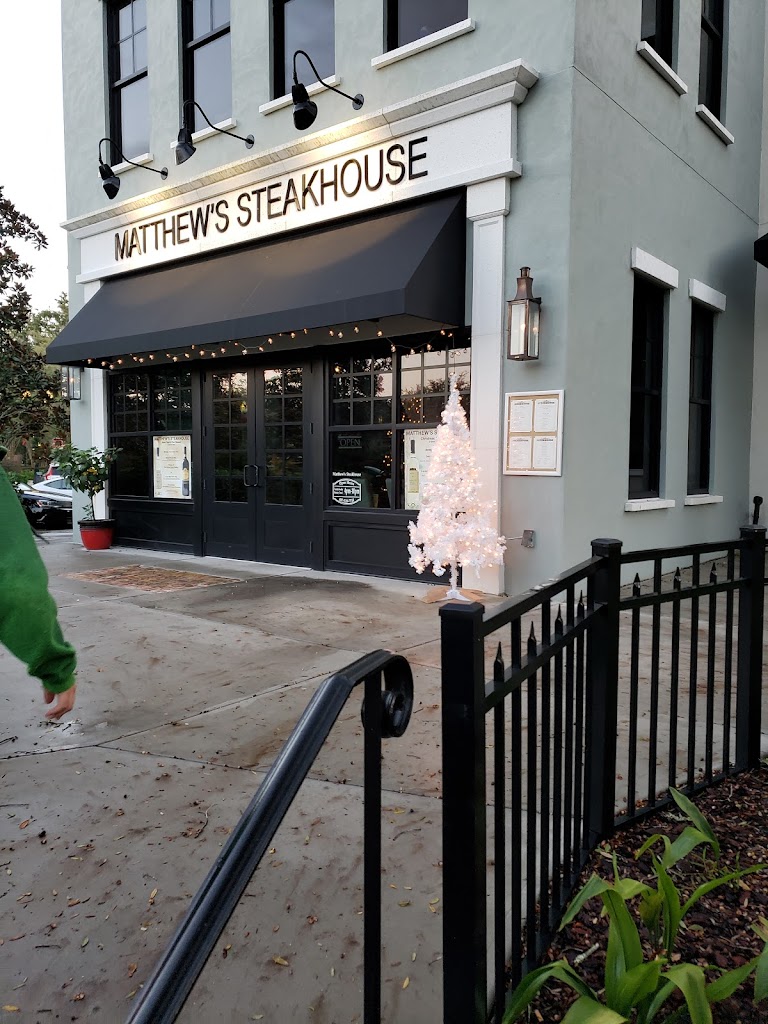 Matthew's Steakhouse 34787
