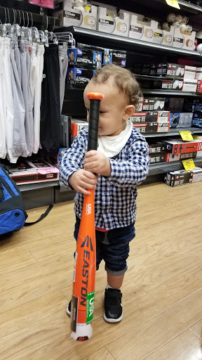 Sporting Goods Store «Big 5 Sporting Goods», reviews and photos, 3121 Wilshire Blvd, Santa Monica, CA 90403, USA