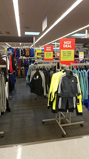 Sporting Goods Store «Academy Sports + Outdoors», reviews and photos, 4232 Ambassador Caffery Pkwy, Lafayette, LA 70508, USA