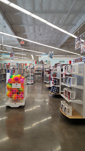 Fabric Store «Jo-Ann Fabrics and Crafts», reviews and photos, 1460 N Azusa Ave, Covina, CA 91722, USA