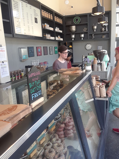 Donut Shop «Mighty-O Donuts Capitol Hill», reviews and photos, 1400 12th Ave, Seattle, WA 98122, USA