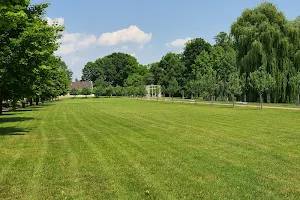Ctěnický park image