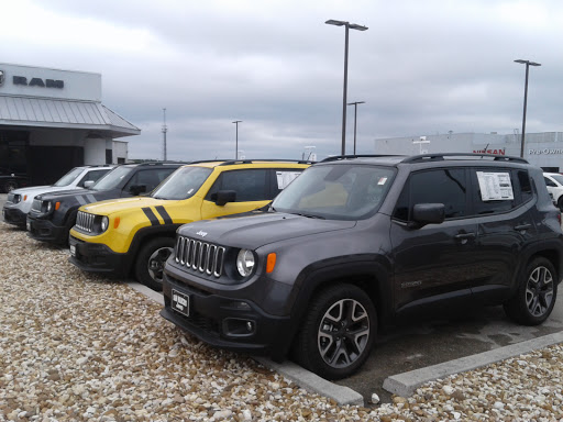 Car Dealer «San Marcos Chrysler Dodge Jeep Ram», reviews and photos, 2990 S Interstate Hwy 35, San Marcos, TX 78666, USA