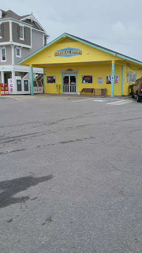 Grocery Store «Holden Beach General Store», reviews and photos, 473 Ocean Blvd W, Holden Beach, NC 28462, USA