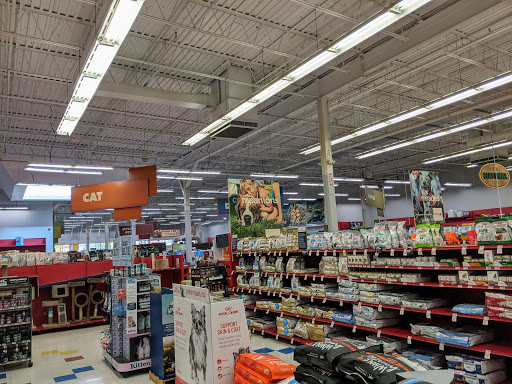 Pet Supply Store «Petco Animal Supplies», reviews and photos, 92 Cluff Crossing Rd, Salem, NH 03079, USA