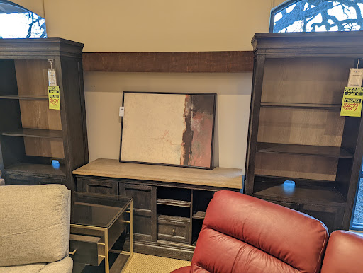 Furniture Store «La-Z-Boy Furniture Galleries», reviews and photos, 28207 Canwood St, Agoura Hills, CA 91301, USA