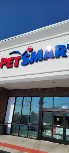 Pet Supply Store «Pet Supplies Plus», reviews and photos, 209 Towne Dr, Elizabethtown, KY 42701, USA