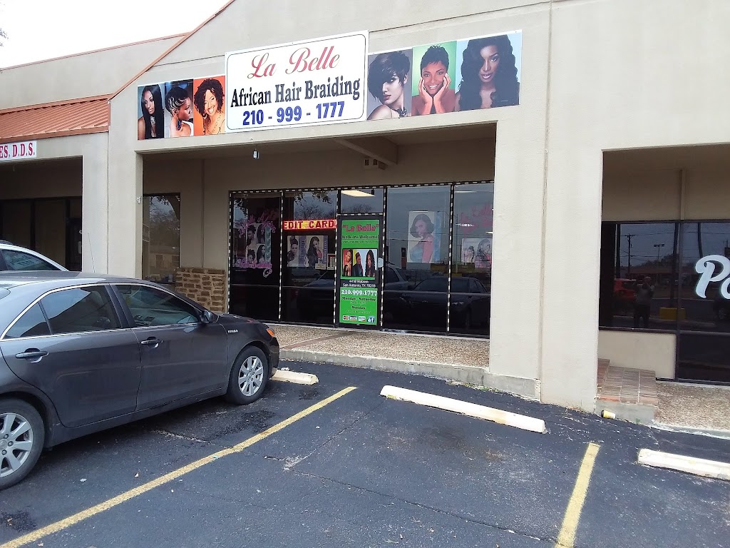 Bella's Hair Salon 78218